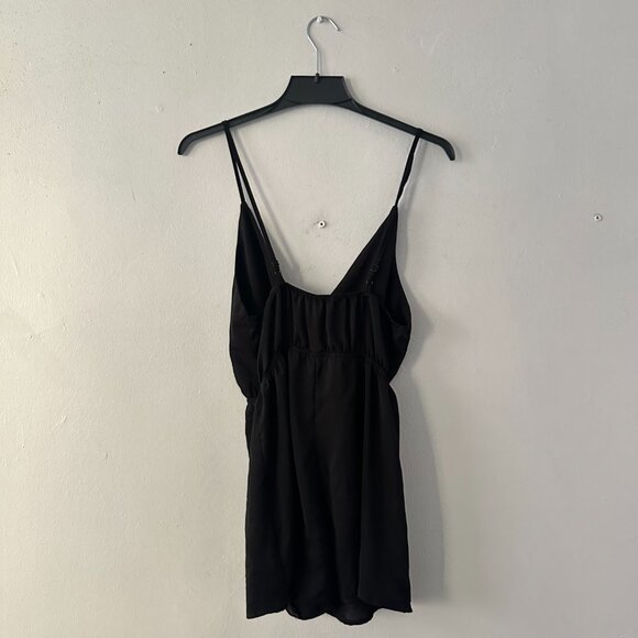 Tobi Black Surplice Wrap Front Romper Spaghetti Strap Elastic Waist Womens M - Picture 4 of 5